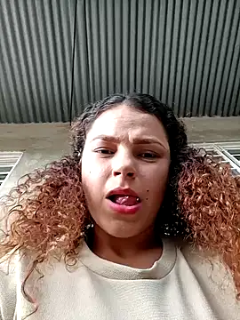 Mommy-Hot online show from 02/11/25, 09:35
