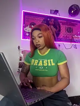 Melany Williams online show from 05/04/26, 05:31