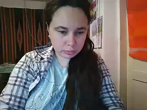 Cora Maro online show from 10/12/25, 09:25