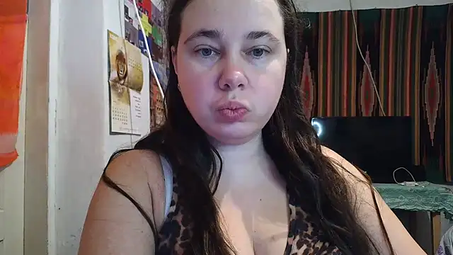 Cora Maro online show from 11/25/25, 10:43