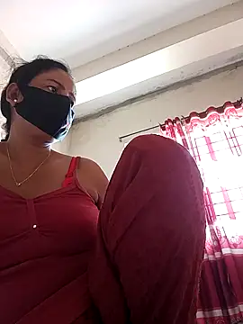 Snapshot of Neha-Roy chatting on 11/27/25, 06:04 Neha-Roy online show from 11/27/25, 06:04