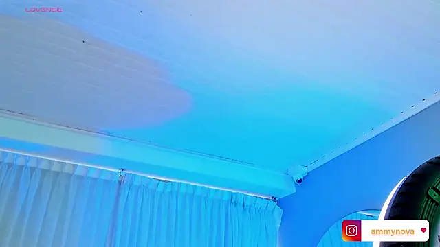 Snapshot of Ammy_nova chatting on 10/22/25, 07:46 Ammy nova online show from 10/22/25, 07:46