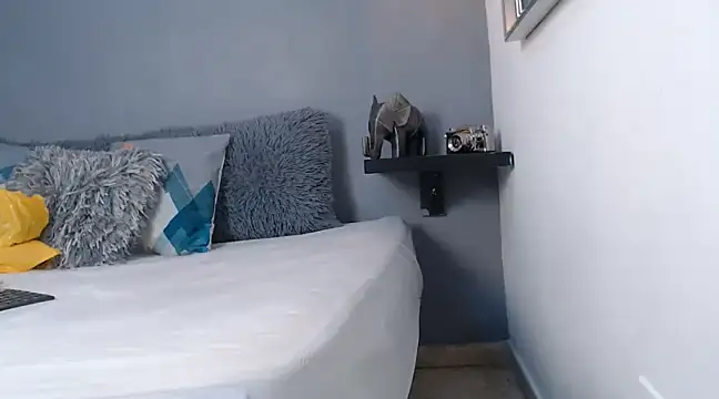 AbigailWilliams  online show from 03/22/25, 11:21