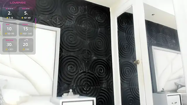 AbigailWilliams  online show from 11/19/25, 11:10