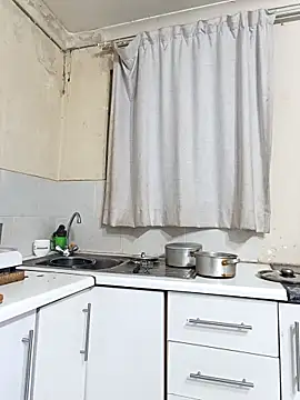 Snapshot of SexyHipsStar chatting on 12/18/25, 07:53 SexyHipsStar online show from 12/18/25, 07:53