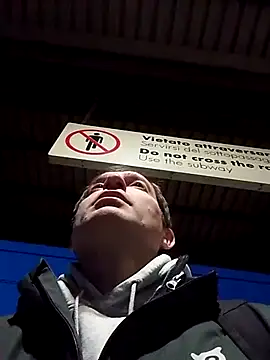 openlegsforyou online show from 11/26/25, 06:03