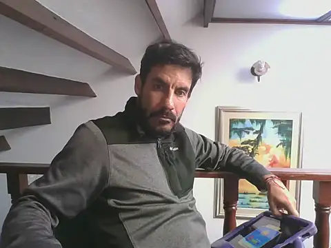 elkike1980 online show from 06/11/26, 02:37