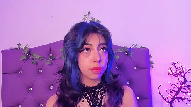 Nyx nayla online show from 12/10/24, 11:11