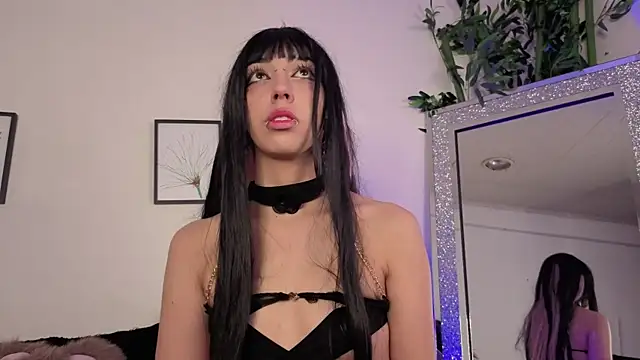 Snapshot of Nyx_nayla chatting on 10/04/25, 04:10 Nyx nayla online show from 10/04/25, 04:10