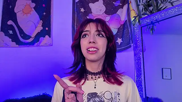 Snapshot of Nyx_nayla chatting on 11/09/25, 01:53 Nyx nayla online show from 11/09/25, 01:53