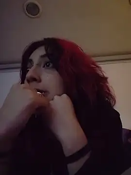 Snapshot of Nyx_nayla chatting on 11/19/25, 02:33 Nyx nayla online show from 11/19/25, 02:33