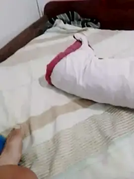 Leovmli online show from 11/03/25, 10:32