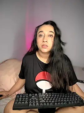 cata megan online show from 09/23/25, 11:57