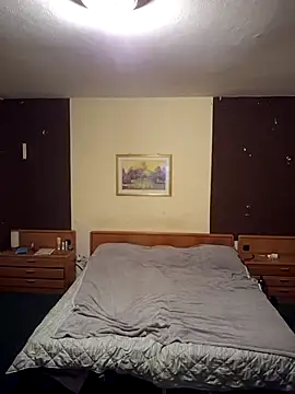 Snapshot of Marecki5231 chatting on 12/18/25, 06:03 Marecki5231 online show from 12/18/25, 06:03