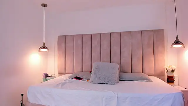 Julieta Jane online show from 09/13/25, 07:35