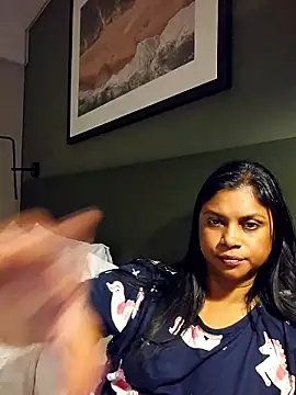 Snapshot of Sensual_indian7 chatting on 10/31/25, 04:02 Sensual indian7 online show from 10/31/25, 04:02