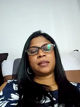 Snapshot of Sensual_indian7 chatting on 11/08/25, 10:26 Sensual indian7 online show from 11/08/25, 10:26