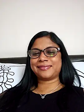 Snapshot of Sensual_indian7 chatting on 11/12/25, 07:20 Sensual indian7 online show from 11/12/25, 07:20