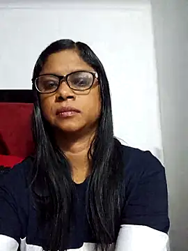 Snapshot of Sensual_indian7 chatting on 11/14/25, 08:57 Sensual indian7 online show from 11/14/25, 08:57