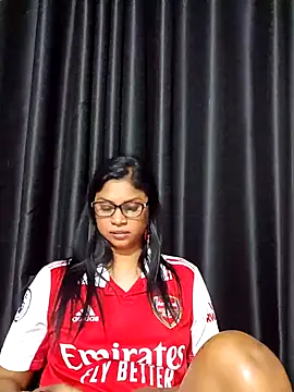 Snapshot of Sensual_indian7 chatting on 11/23/25, 02:50 Sensual indian7 online show from 11/23/25, 02:50