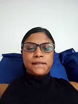 Snapshot of Sensual_indian7 chatting on 12/04/25, 12:25 Sensual indian7 online show from 12/04/25, 12:25