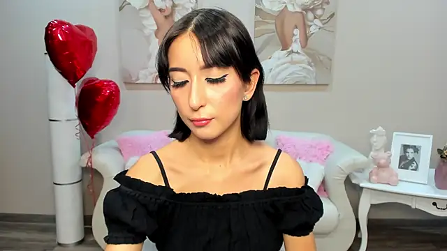 Snapshot of NicoleLimp chatting on 02/13/25, 12:13 NicoleLimp online show from 02/13/25, 12:13