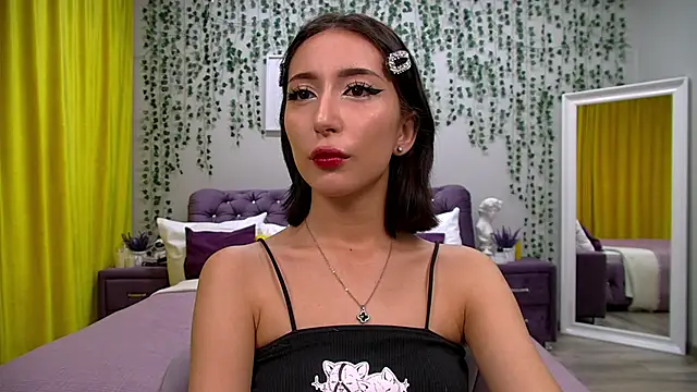 Snapshot of NicoleLimp chatting on 02/19/25, 06:21 NicoleLimp online show from 02/19/25, 06:21