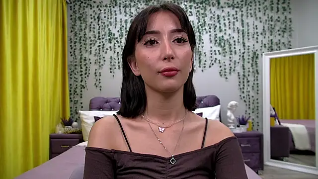 Snapshot of NicoleLimp chatting on 03/10/25, 09:29 NicoleLimp online show from 03/10/25, 09:29