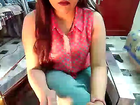aarushi sharmaa online show from 01/22/25, 04:12