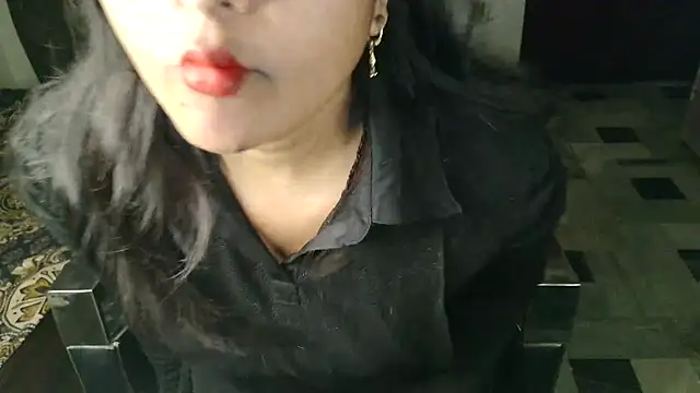 aarushi sharmaa online show from 02/23/26, 01:58