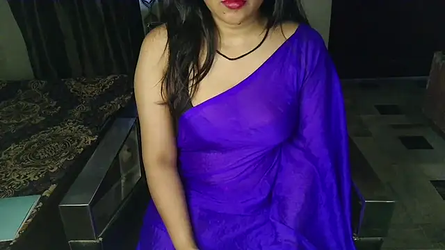 aarushi sharmaa online show from 05/13/26, 01:58