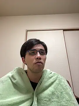 ryusei18570 online show from 02/19/25, 03:27
