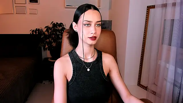 Snapshot of unaericaabistrong chatting on 12/21/24, 07:16 unaericaabistrong online show from 12/21/24, 07:16