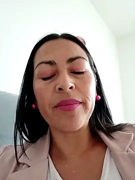 MARIANA-12  online show from 02/06/25, 12:48