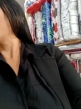MARIANA-12  online show from 02/11/25, 08:42