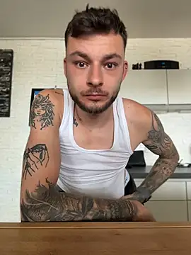 hottwoboys online show from 06/12/26, 08:13