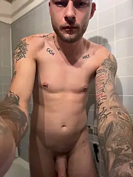 hottwoboys online show from 06/18/26, 06:34