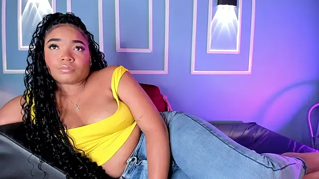 nikeysha zc online show from 12/10/24, 03:41