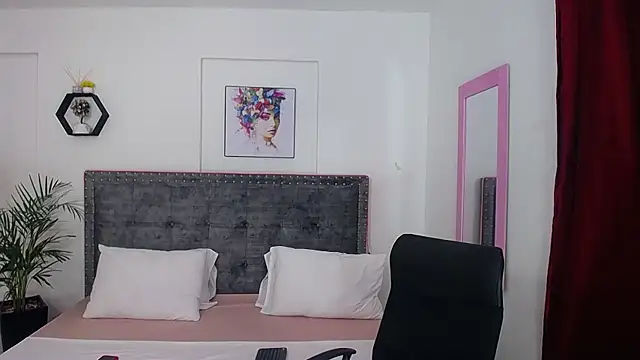 Amber hot22 online show from 02/05/25, 07:53