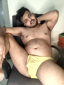 Mr Handsome hunk online show from 10/12/25, 12:42