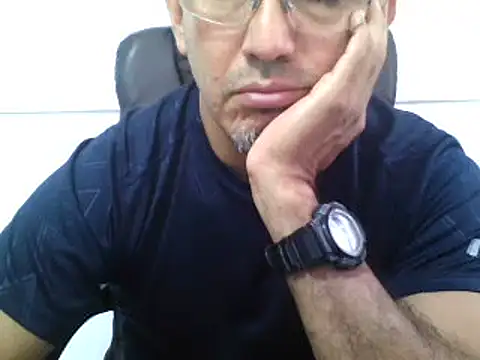 Snapshot of exmilitary chatting on 03/09/25, 07:26 exmilitary online show from 03/09/25, 07:26