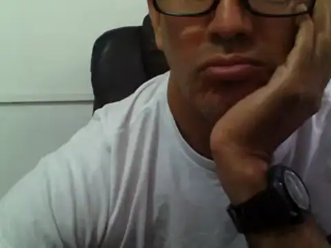 Snapshot of exmilitary chatting on 03/15/25, 08:32 exmilitary online show from 03/15/25, 08:32