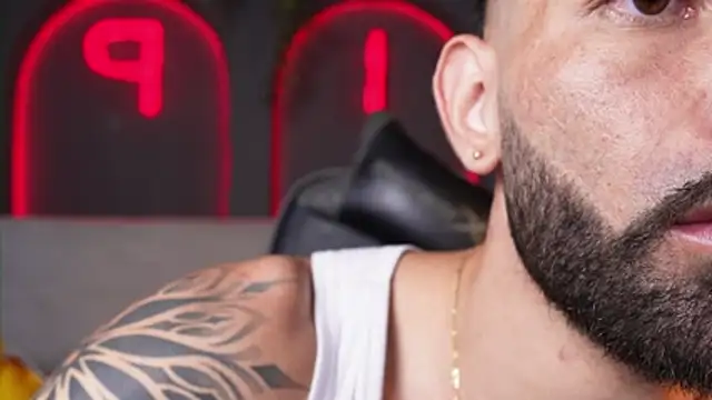 Snapshot of Austin_bolt chatting on 11/01/25, 03:41 Austin bolt online show from 11/01/25, 03:41