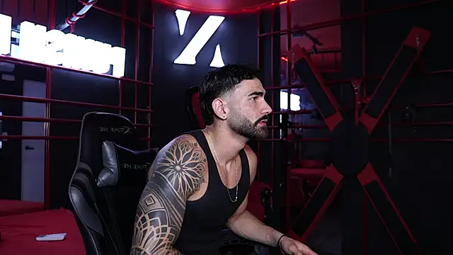 Austin bolt online show from 07/25/26, 03:37