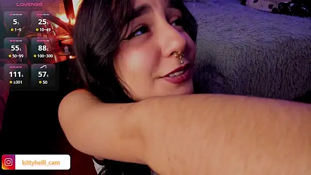 Alice woodville online show from 03/05/25, 02:45