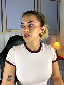 aziac10 online show from 09/26/25, 11:36