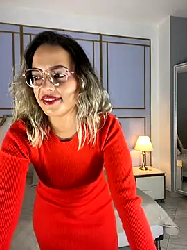 aziac10 online show from 10/26/25, 12:11