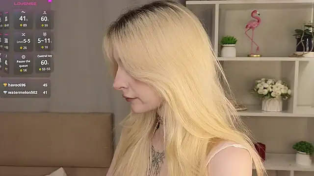 Snapshot of Naughty__Couplles chatting on 02/26/26, 03:27 Naughty Couplles online show from 02/26/26, 03:27