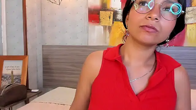 Snapshot of Candys_victoria chatting on 02/18/25, 06:04 Candys victoria online show from 02/18/25, 06:04