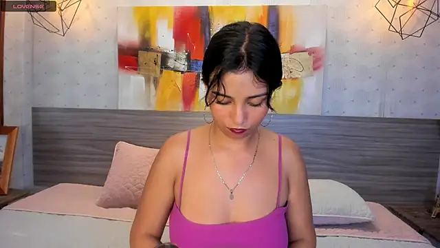 Snapshot of Candys_victoria chatting on 02/22/25, 04:51 Candys victoria online show from 02/22/25, 04:51